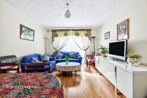 2 bedroom end of terrace house for sale, Church Lane, London