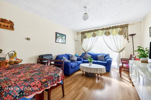 2 bedroom end of terrace house for sale, Church Lane, London