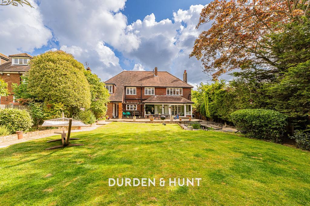 House exterior, garden