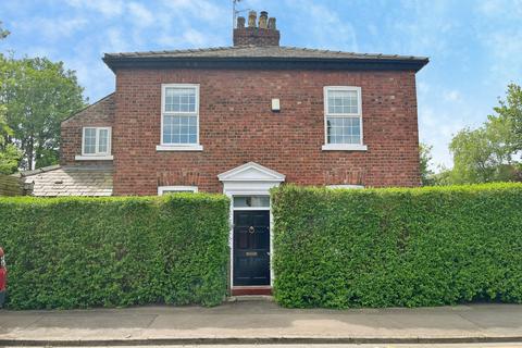 2 bedroom end of terrace house for sale, Cotton Lane, Withington, Manchester, M20