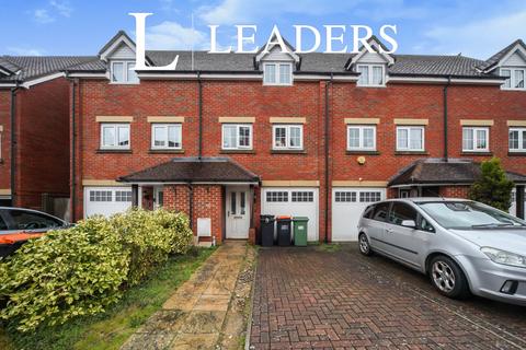 3 bedroom house to rent, Watling Gardens, Dunstable, Bedfordshire, LU6