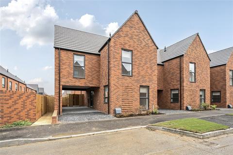3 bedroom terraced house to rent, Mistletoe Road, Houghton Regis, Dunstable, LU5