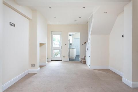 2 bedroom terraced house for sale, Amber Street, York