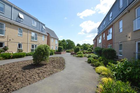 2 bedroom ground floor flat for sale, RYDE VILLAGE, RYDE