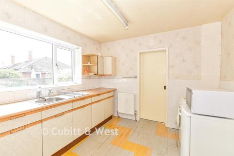3 bedroom semi-detached house for sale, Hooks Lane, Havant PO9