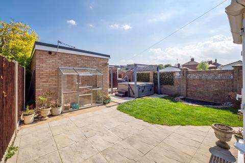 4 bedroom detached house for sale, Brecklands, Norwich NR12