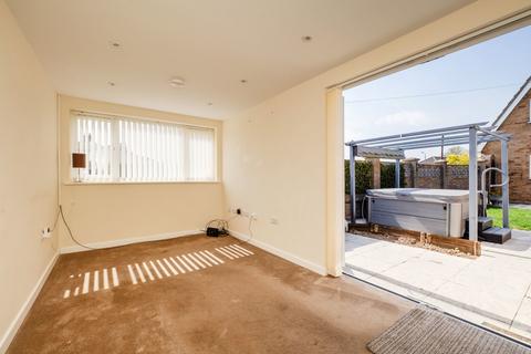 4 bedroom detached house for sale, Brecklands, Norwich NR12