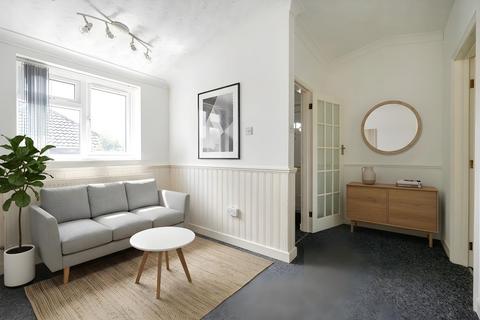 Flat - Peterkin Road, Norwich
