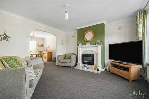 3 bedroom semi-detached house for sale, Glannat way, Cimla, Neath