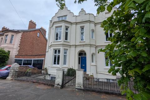 1 bedroom apartment to rent, Churton House, Leamington Spa