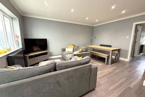 3 bedroom semi-detached house for sale, Highview Gardens, Parkstone, POOLE, BH12