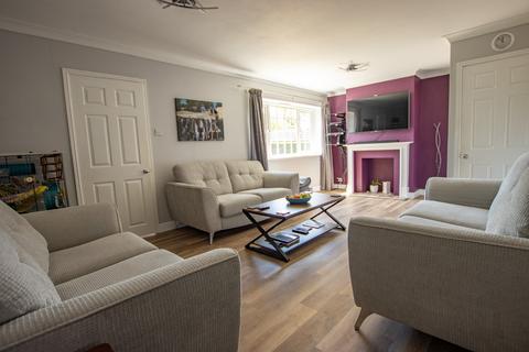 3 bedroom detached bungalow for sale, Blake Close, Grimston