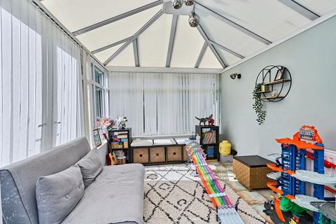 4 bedroom detached house for sale, Penryn Road, Walsall, West Midlands, WS5