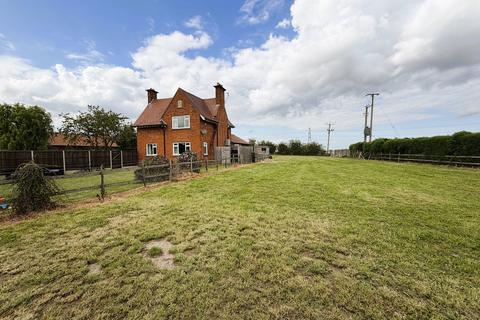 3 bedroom detached house for sale, Stockwell Gate, Whaplode, Spalding