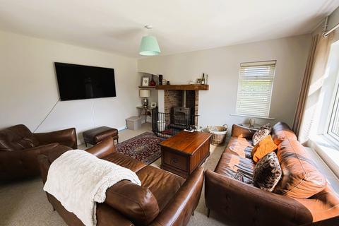 3 bedroom detached house for sale, Stockwell Gate, Whaplode, Spalding