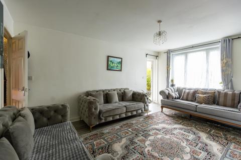 2 bedroom flat for sale, Wilverton Road, Glasgow G13