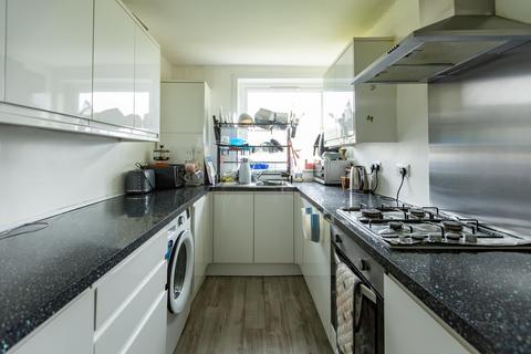 2 bedroom flat for sale, Wilverton Road, Glasgow G13