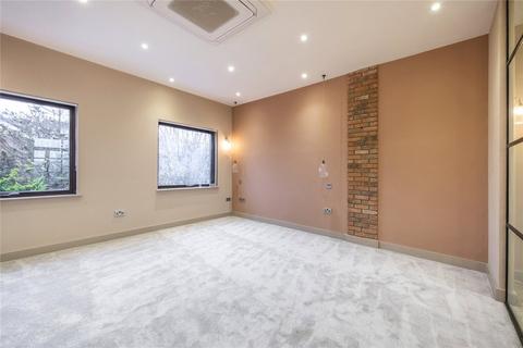 2 bedroom flat for sale, Kimberley Court, Kimberley Road, London