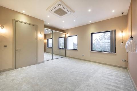 2 bedroom flat for sale, Kimberley Court, Kimberley Road, London