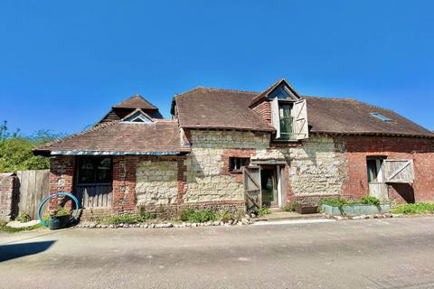 3 bedroom barn conversion for sale, Old Church Lane, Hamsey
