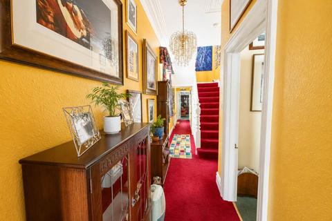 5 bedroom semi-detached house for sale, Severn Road, South Ward