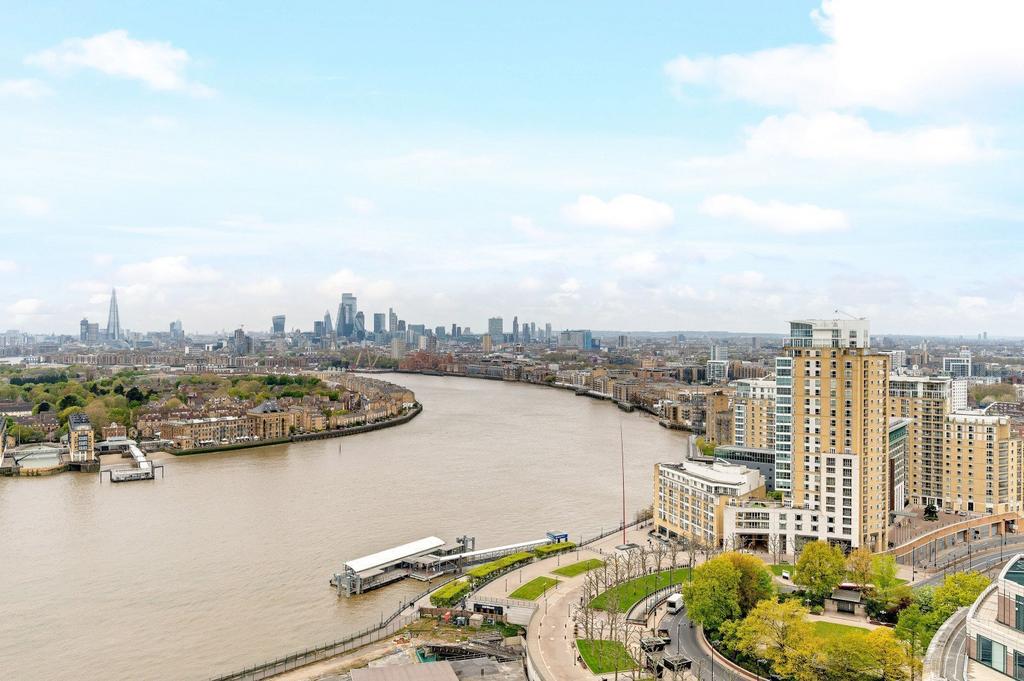 Apartment in London - View 5