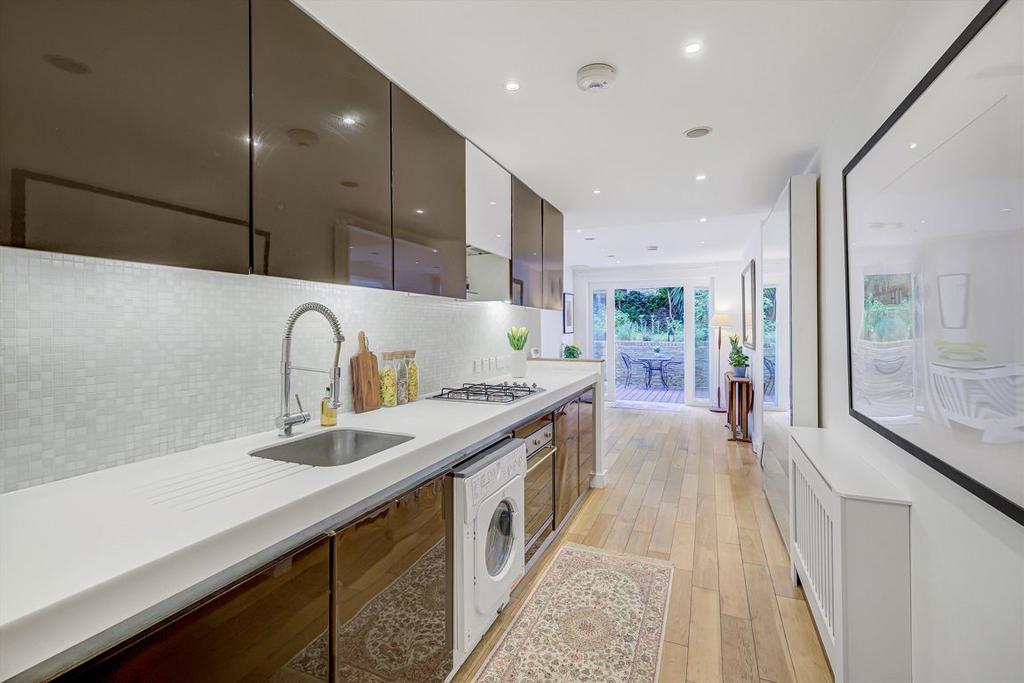Kitchen, open plan living