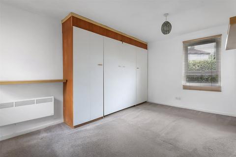 1 bedroom flat for sale, Markham Road, Capel, Dorking, Surrey, RH5