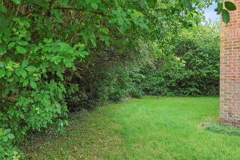 1 bedroom flat for sale, Markham Road, Capel, Dorking, Surrey, RH5