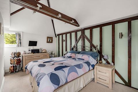 1 bedroom flat for sale, Church Street, The Cedars, KT17