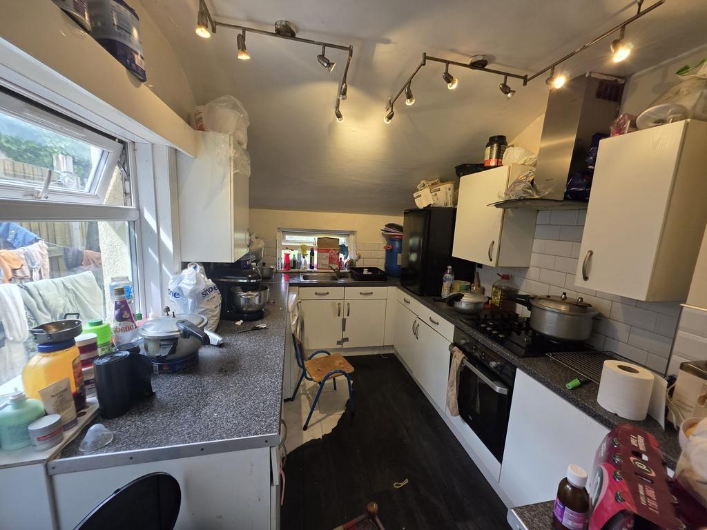 House in Birmingham, Small Heath - More