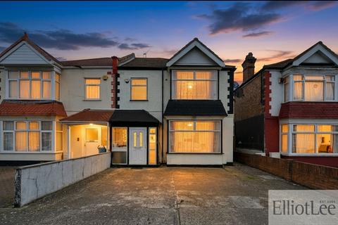 Bowrons Avenue, Wembley HA0
