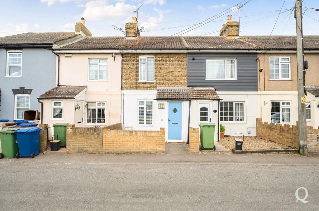 3 bedroom terraced house for sale in Sittingbourne