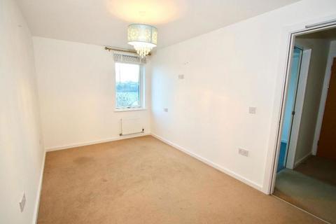 2 bedroom flat for sale, Trinity Street, St. Austell, St. Austell, PL25 5FD