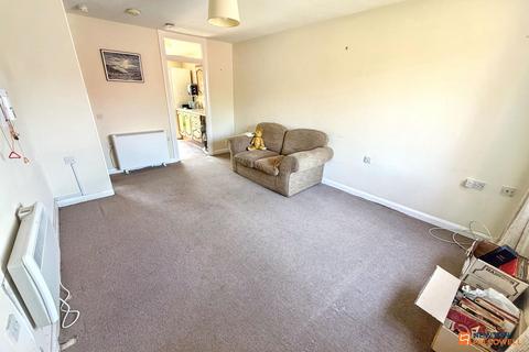 1 bedroom semi-detached bungalow for sale, Bradegate Drive, Dogsthorpe, Peterborough, PE1