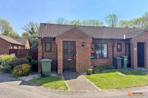 1 bedroom semi-detached bungalow for sale, Bradegate Drive, Dogsthorpe, Peterborough, PE1