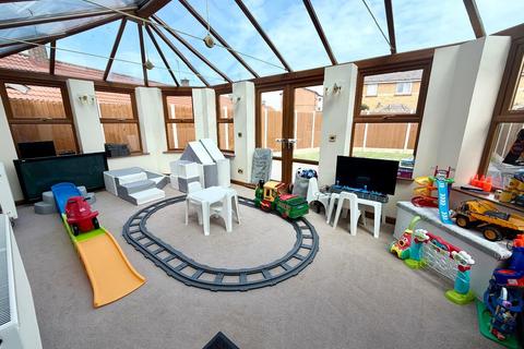 2 bedroom semi-detached house for sale, Kirkstone Road, Middlesbrough
