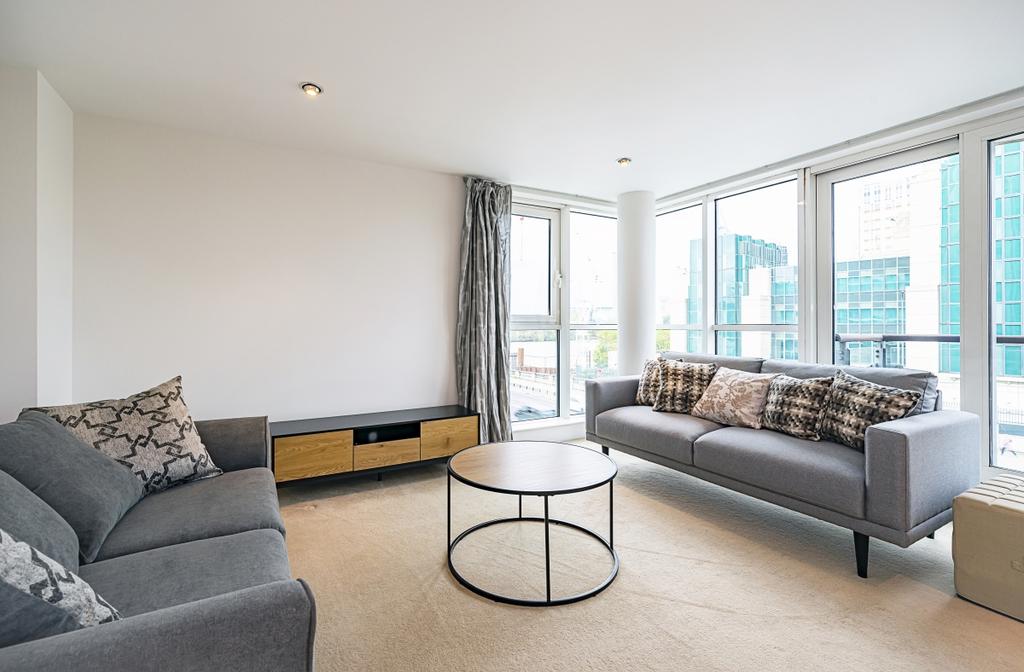 2 bedroom apartment to rent in London