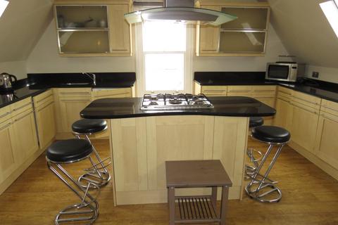 2 bedroom flat to rent, Milverton Terrace, LEAMINGTON SPA, CV32