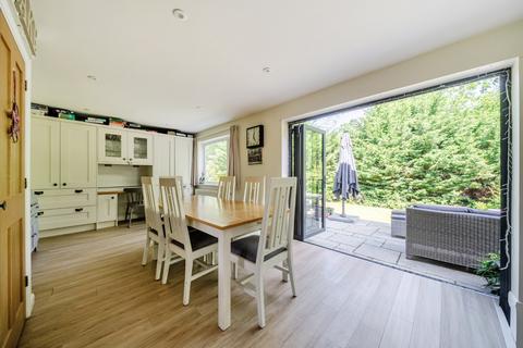 4 bedroom detached house for sale, Yewens, Chiddingfold, Godalming, GU8 -  NO CHAIN