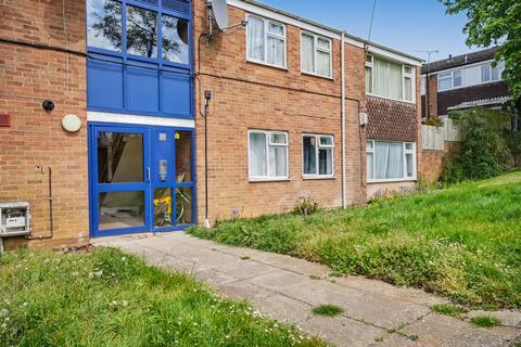 2 bedroom flat for sale, Frobisher Close, Daventry NN11