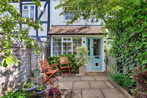 2 bedroom end of terrace house for sale, Albion Cottages, Cookham, SL6