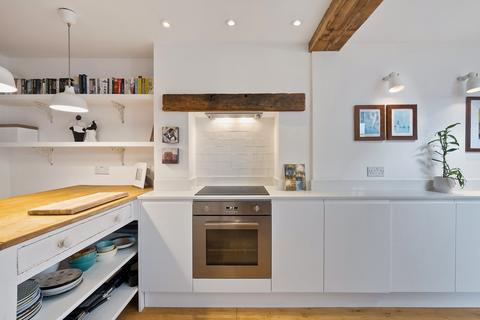 2 bedroom end of terrace house for sale, Albion Cottages, Cookham, SL6