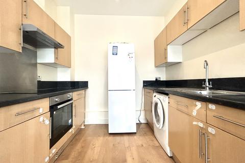 2 bedroom flat to rent, Oxford Road, Reading, Berkshire, RG1