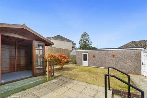 2 bedroom bungalow to rent, Oak Tree Park, Plymouth