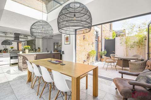 5 bedroom detached house for sale, Crouch Hall Road, N8