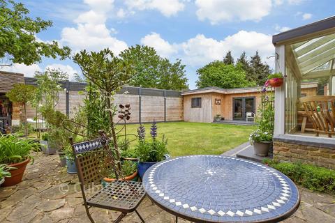 5 bedroom semi-detached house for sale, Camborne Road, Sutton SM2