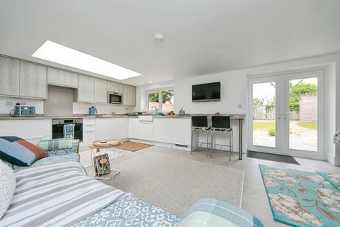 2 bedroom semi-detached house for sale, Morfa Bychan, Porthmadog, Gwynedd, LL49