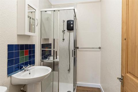 Studio to rent, Durnford Street, Plymouth
