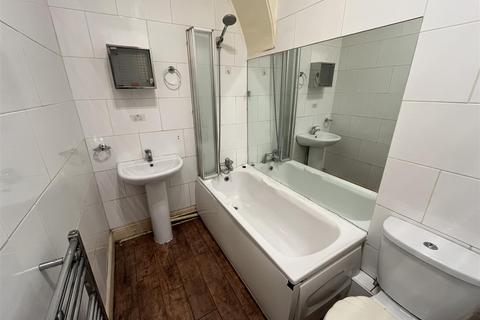 2 bedroom terraced house for sale, Briggs Street, Bradford BD13